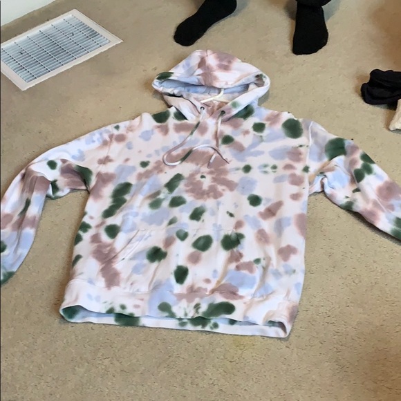 tie dyed sweater from zumiez - Picture 1 of 1